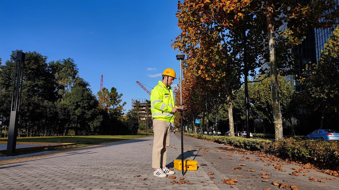 Tersus GNSS Oscar Ultimate GNSS Receiver Bundle