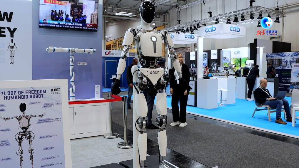 Tlibot T1 Pro 1 Humanoid Robot