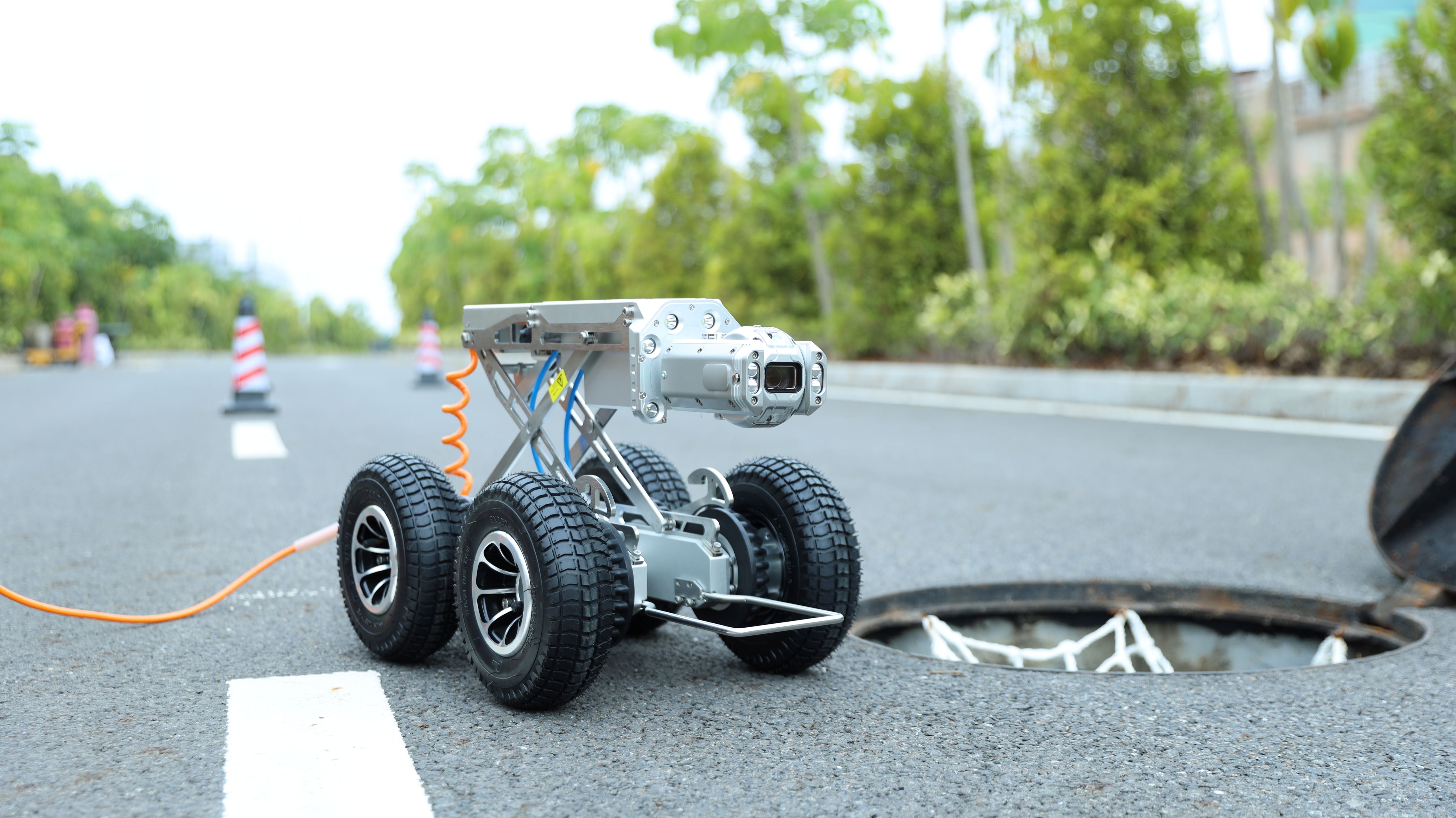 S300EHD Pipeline Inspection Robot
