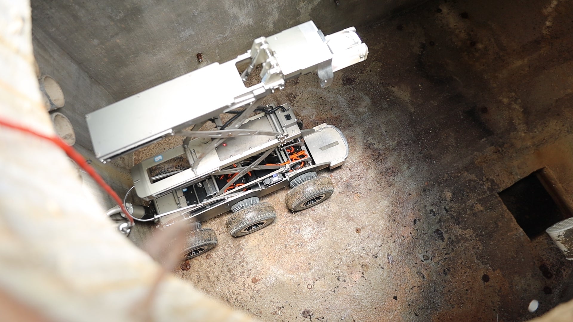 S300YL Long-Distance Pipeline Inspection Robot