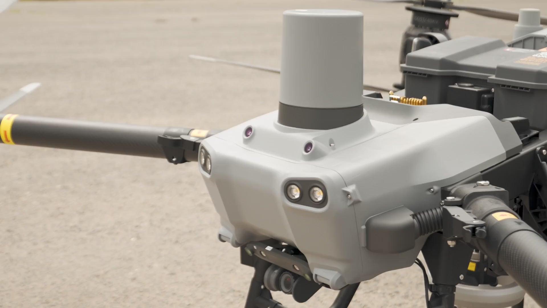 Load video: DJI FlyCart 30